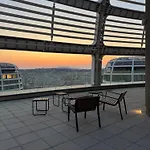 Sky Park Above The Appartement